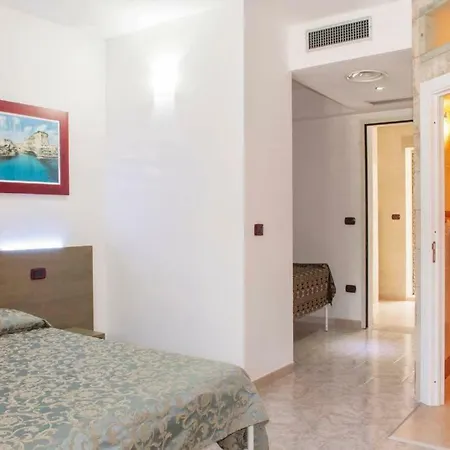 Aparthotel Atenaion *